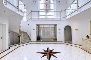 Ein Hauch von amerikanischer Eleganz vor den Toren Straubings – beeindruckende Architektenvilla! – Die vollständige Adresse der Immobilie erhältst du vom Anbieter., 94315 Eglsee, Straubing – Vorschaubild 9