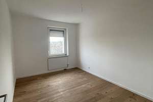 Perfekt für WG, Paare & Familien - kernsanierte 2- & 3-Zimmer-Wohnungen mit Einbauküche – Zabergäustr. 97, 70435 Zuffenhausen-Frauensteg, Stuttgart – Vorschaubild 4