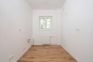 Bezugsfreie und frisch sanierte 3-Zimmer-Wohnung mit Balkon – Regensburger Straße 10a, 10777 Wilmersdorf, Berlin – Vorschaubild 5