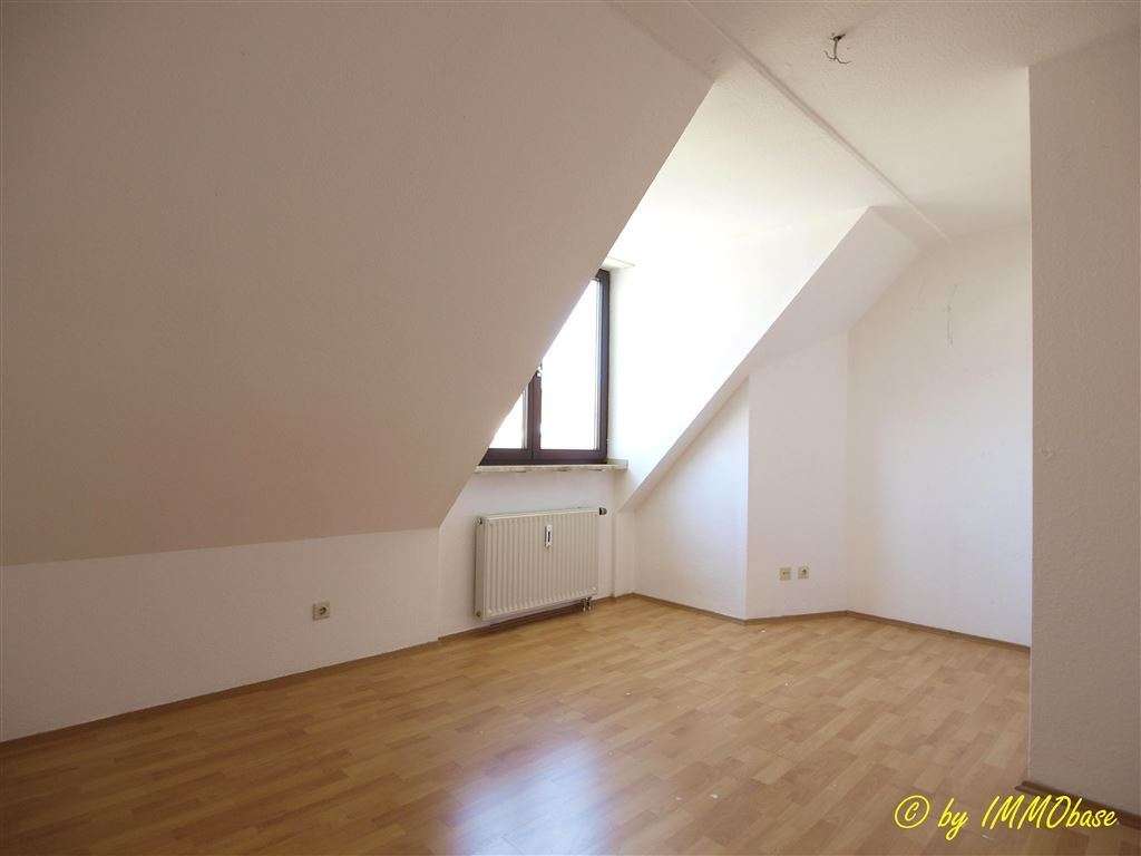 Immobilie in Frankenberg/Sachsen - Maisonette-Wohnung mit Garage in herrlicher Lage zur Kapitalanlage! - Bild 4