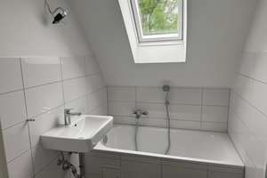 Preisgünstige, renovierte  2-Zimmer-Citywohnung ohne Balkon – Tetschener Str. 7, 44225 Hombruch (Ortsteil), Dortmund – Vorschaubild 1