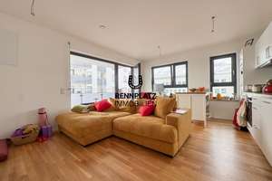 WE4.4 | Neuwertige 2-Zimmer-Wohnung mit EBK, Loggia und Balkon im Candis-Areal. Frei ab 01.10.