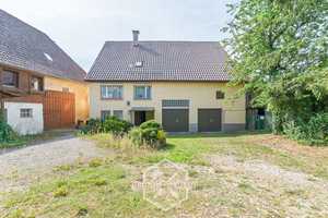 Einfamilienhaus mit Garten und Ausbaupotenzial – Esslingen (Kreis) – Vorschaubild 2