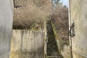 Sanierung oder Abriß mit tollem Blick! – Die vollständige Adresse der Immobilie erhältst du vom Anbieter., 65201 Frauenstein, Wiesbaden – Vorschaubild 3