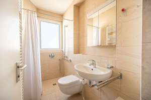 ☀️ Sensation an der Schlüterstraße - helle 4 Zimmer Dachgeschoss Wohnung mit Süd Terrasse und Aufzug – Die vollständige Adresse der Immobilie erhältst du vom Anbieter., 10625 Charlottenburg, Berlin – Vorschaubild 10