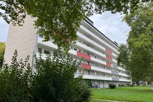 Renovierte 2 Zi.-Whng.- Sonnenbalkon - Wannenbad mit Fenster - Duisburg Rheinhausen