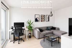 S-Untertürkheim: Charmante 1,5-Zimmer-Maisonette-Wohnung mit großer Galerie und Loggia