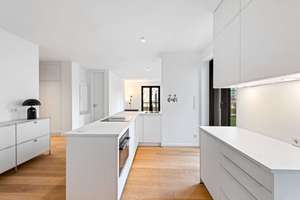 Courtagefrei! Luxuriöse 3-Zimmer (Erstbez), Terrasse & Wasserblick inkl. hochw. Einbauten zu kaufen! – Die vollständige Adresse der Immobilie erhältst du vom Anbieter., 20457 HafenCity, Hamburg – Vorschaubild 4