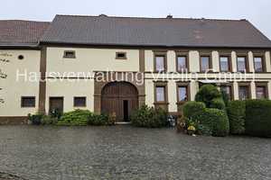 Bauernhaus mit zwei angebauten Scheunen – Kusel (Kreis) – Vorschaubild 1