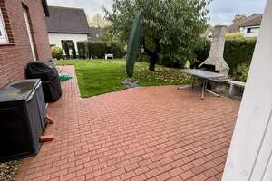 Einfamilienhaus DoppelGarage, 920 qm Grundstück, wunderbarem Garten, gehobene Ausstattung – Die vollständige Adresse der Immobilie erhältst du vom Anbieter., 38268 Lengede – Vorschaubild 4