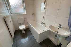 3 Zimmer-Wohnung mit Tageslichtbad und Wanne in zentraler Lage – Krempelsdorfer Allee 24, 23556 Sankt Lorenz Nord, Lübeck – Vorschaubild 9