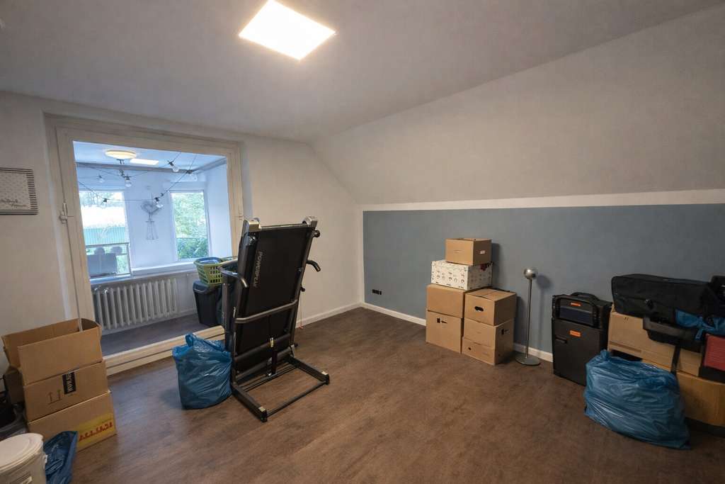 Immobilie in Boostedt - Komfortables Wohnen mit Kamin und Smart-Home
Ausstattung in Boostedt - Bild 3