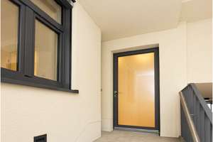 Erstbezug nach Sanierung! 2-Zimmer-Wohnung in der Kölner Südstadt - bis zu 3,20 Meter Deckenhöhe