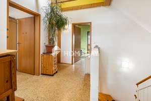 Wohlfühlhaus mit Garage, Vollkeller und vielem mehr – gepflegt & ruhig gelegen – Die vollständige Adresse der Immobilie erhältst du vom Anbieter., 93055 Brandlberg-Keilberg, Regensburg – Vorschaubild 8