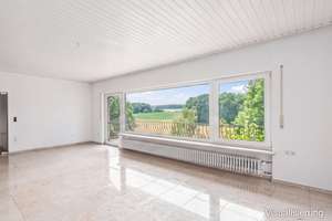 Erstbezug nach Sanierung | Exklusives EFH mit unverbaubarem Ausblick | Tuchenbach bei Herzogenaurach – Die vollständige Adresse der Immobilie erhältst du vom Anbieter., 90587 Tuchenbach – Vorschaubild 2