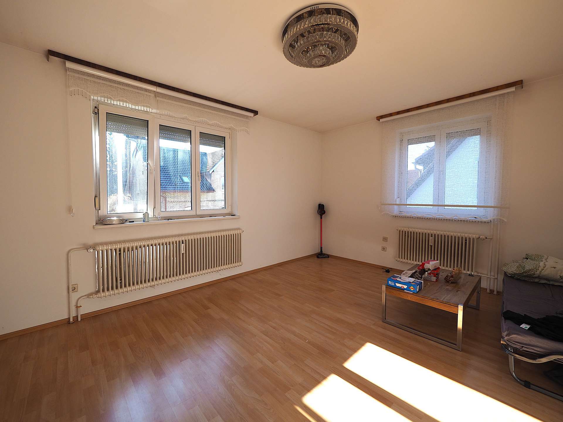 Vermietete Doppelhaushälfte mit 3 Wohneinheiten in zentraler Lage in Laichingen!, Alb Donau Kreis – Bild 4