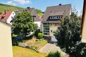 Gepflegte 2-Zimmer-Dachgeschoss mit Außenstellplatz in Stuttgart-Obertürkheim – Die vollständige Adresse der Immobilie erhältst du vom Anbieter., 70329 Obertürkheim (Ortsteil), Stuttgart – Vorschaubild 4