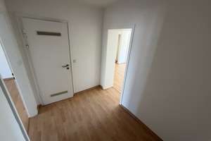 Welc(H)ome® by RIDA FLATS – Kompakt & komfortabel: 1-Zimmer im Erdgeschoss – Die vollständige Adresse der Immobilie erhältst du vom Anbieter., 51063 Mülheim (Ortsteil), Köln – Vorschaubild 3