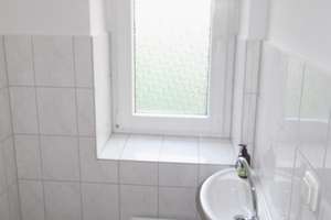 Wohnung in ruhiger Lage mit Tageslichtbad und Balkon – Westring 27A, 46242 Stadtmitte, Bottrop – Vorschaubild 9