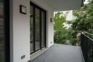 BOXI 12: Neubauwohnung mit Wohnküche, Balkon zum Hof und Aufzug direkt in die Wohnung – Die vollständige Adresse der Immobilie erhältst du vom Anbieter., 10245 Friedrichshain, Berlin – Vorschaubild 4