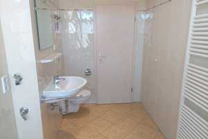 Hochparterre-Whg mit Fensterbad, s/o-Balkon und Stellplatz – Mosenstraße 6, 9130 Chemnitz – Vorschaubild 10