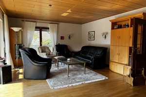 Freistehendes Zweifamilienhaus I Großer Garten I Doppelgarage  – Oberbergischer Kreis – Vorschaubild 3