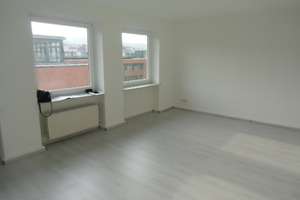 Neuwertige 3,5-Zimmer-Wohnung mit Einbauküche in Wuppertal – Oberdörnen 15, 42283 Barmen, Wuppertal – Vorschaubild 3