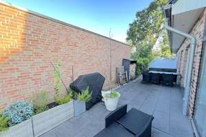 Moderne und neuwertige Doppelhaushälfte mit Kamin, Kaltwintergarten und Garten – Anne-Jennfeldt-Straße 19, 22113 Oststeinbek – Vorschaubild 23