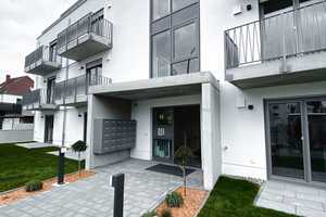 Möbliertes 1-Zimmer-Appartment – Augsburg – Vorschaubild 1