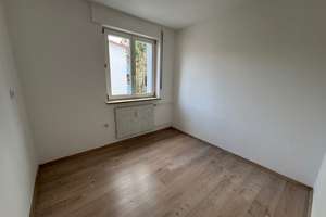 didem® | 3,5-Zimmer-Wohnung in Augsburg-Pfersee zu vermieten – Die vollständige Adresse der Immobilie erhältst du vom Anbieter., 86157 Pfersee-Nord, Augsburg – Vorschaubild 13