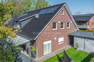 Kapitalanleger aufgepasst! Gepfl. Mehrfamilienhaus mit stabilen Mieteinnahmen in bevorz. Wohnlage – Die vollständige Adresse der Immobilie erhältst du vom Anbieter., 26826 Weener – Vorschaubild 1