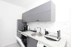 Helle ca. 68m² 2-Zimmer-Wohnung! Sofort bezugsfrei! Perfekter Schnitt! Westbalkon! Stellplatz! – Die vollständige Adresse der Immobilie erhältst du vom Anbieter., 12109 Mariendorf, Berlin – Vorschaubild 6