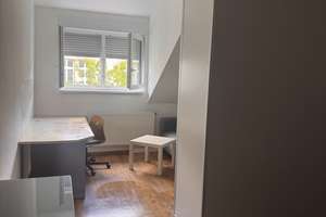 Uninahe  neu sanierte 1,5-Zi.-DG-Whg. möbliert mit hellem Mobilar und Küche – Schützenstr. 00, 76137 Südstadt, Karlsruhe – Vorschaubild 6