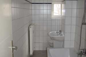 Kapitalanleger aufgepasst! Helle Zwei-Zimmer-Eigentumswohnung mit Balkon nahe Treptower Park! – Berlin – Vorschaubild 5