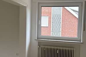 Helle 4-Zimmer-Wohnung mit Westbalkon + ca. 45 m² Hobbyfläche im DG — Münster-Hiltrup – Schumannstraße 16, 48165 Hiltrup-Mitte, Münster – Vorschaubild 8