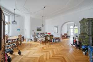 4-Zimmer-Altbau mit großem Sonnenbalkon, Parkett und Stuck zur Eigennutzung – Berlin – Vorschaubild 7