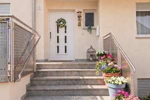 Exklusives Wohnen in Pforzheim-Maihälden: Lichtdurchflutete 3,5-Zimmer-Wohnung mit Garten, Terrasse