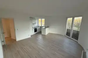 Exklusive kernsanierte 3-Zimmer-Wohnung mit hochwertiger Ausstattung und Parkblick – Düsseldorfer Straße 76, 47051 Duisburg – Vorschaubild 1