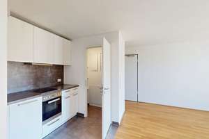 Ankommen in den Arkaden: Stilvolle 3-Zimmer-Wohnung mit Innenhof-Balkon – Renettenstr. 27, 60435 Preungesheim, Frankfurt am Main – Vorschaubild 6