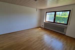 Provisionsfrei: 5-Zi-Einfamilienhaus mit gehobener Innenausstattung und EBK in Krumbach (Schwaben) – Die vollständige Adresse der Immobilie erhältst du vom Anbieter., 86381 Krumbach (Schwaben) – Vorschaubild 32