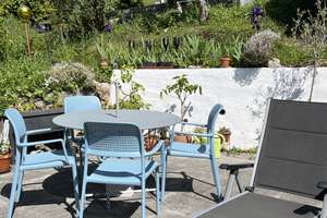 GROSSZÜGIGES UND FAMILIENGERECHTES WOHNEN MIT GARTENANLAGE UND SONNENTERRASSEN – Die vollständige Adresse der Immobilie erhältst du vom Anbieter., 70329 Rohracker, Stuttgart – Vorschaubild 2