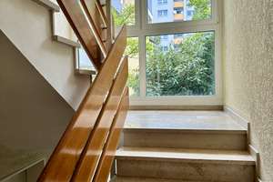 Familienfreundliche 4-Zimmer ETW, Süd-Balkon, großer Keller und Einbauküche – Albert-Schweitzer-Allee 33, 65203 Biebrich, Wiesbaden – Vorschaubild 8