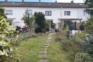 2-3 Personen. 75 qm Reihenmittelhaus in ruhiger Lage. Unterkellert. – Die vollständige Adresse der Immobilie erhältst du vom Anbieter., 13599 Haselhorst, Berlin – Vorschaubild 13