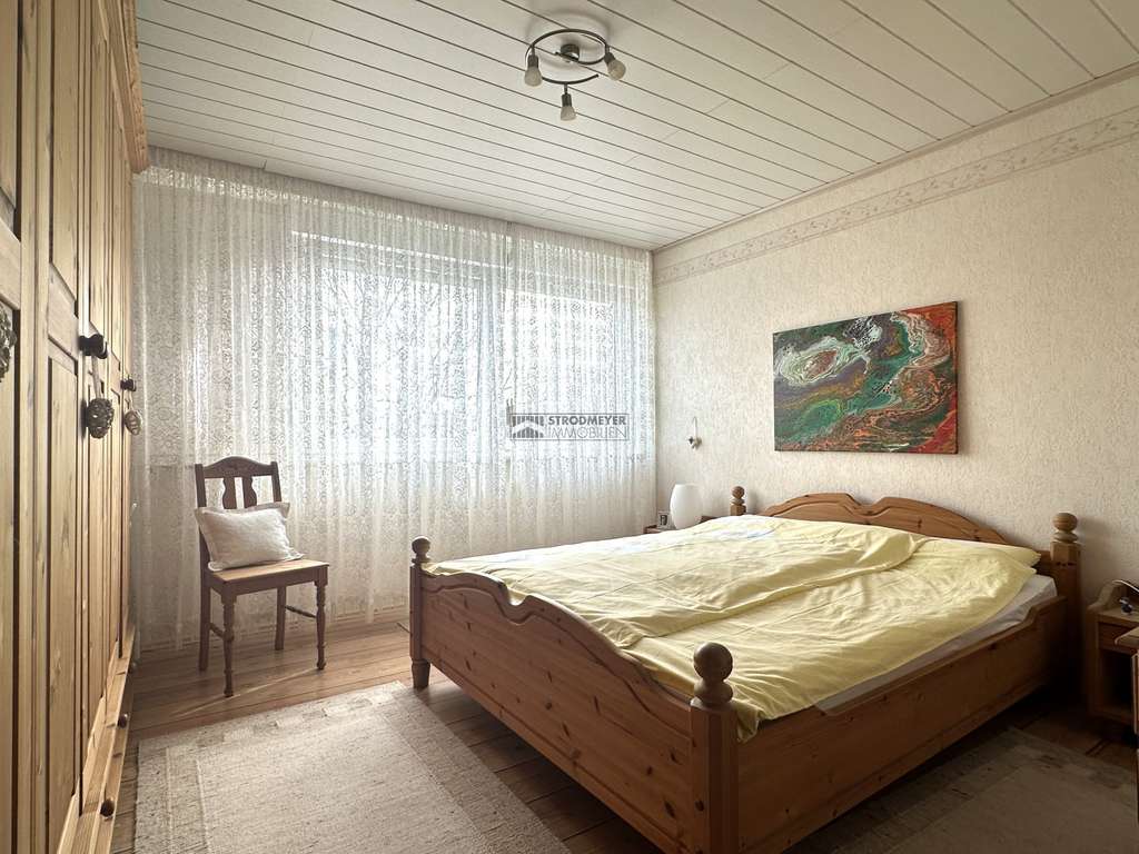 Immobilie in Herdecke - Helle 3-Zimmer Wohnung mit Aufzug, sonniger Loggia und Tiefgaragenstellplatz - Bild 3