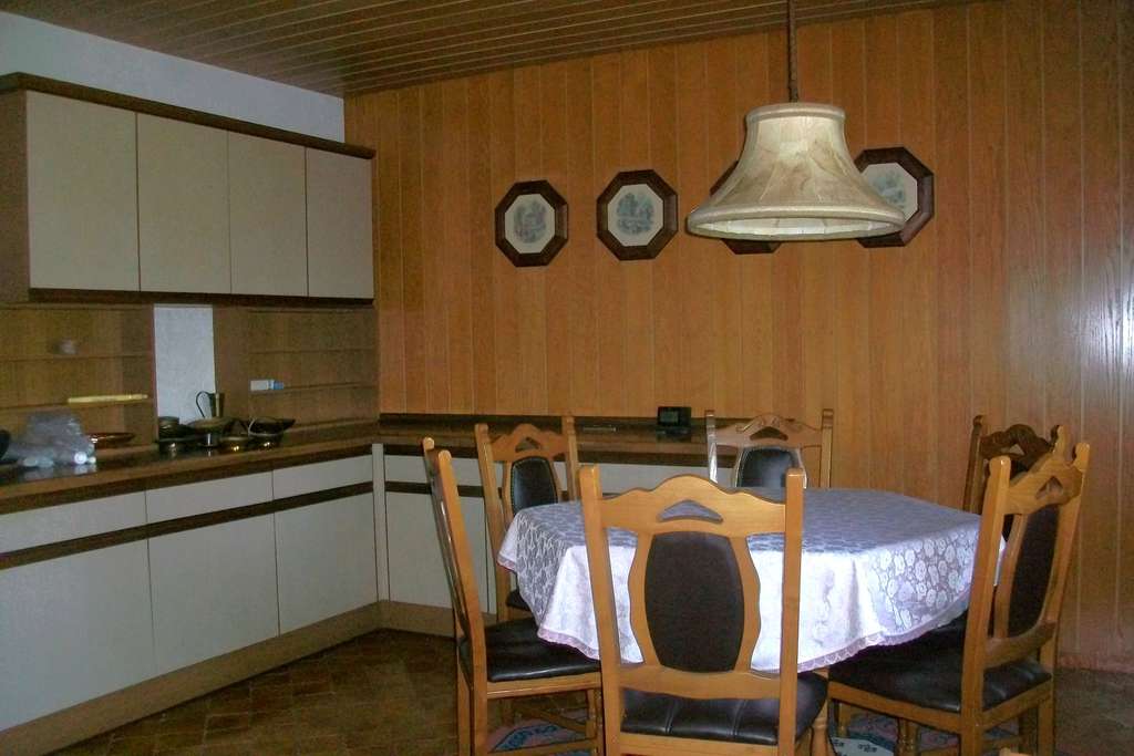 Immobilie in Bockenheim an der Weinstraße - Einfamilienhaus mit 4 Zimmern und 430 m² Grundstück in Bockenheim - Bild 4