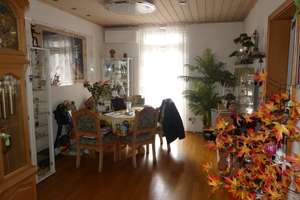 Dreifamilienhaus in gut angebundener Wohngegend nahe dem Main zu verkaufen! – 63075 Bürgel, Offenbach am Main – Vorschaubild 9