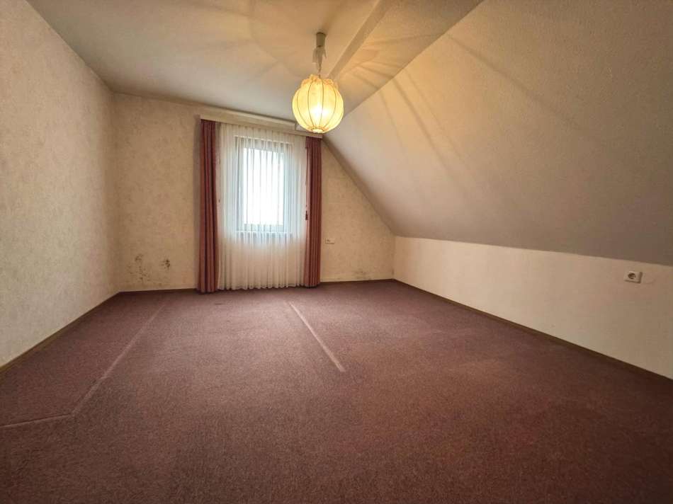 Kinderzimmer/ Büro