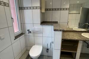 Bezugsfertige helle Wohnung mit zwei Balkonen – Am Wehrhahn 30, 40211 Stadtmitte, Düsseldorf – Vorschaubild 8