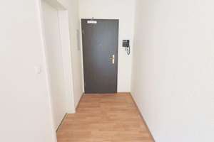 Ideale Singlewohnung für Pendler, Senioren & Studenten + Balkon + Einbauküche + Aufzug!!! – Ernst-Thälmann-Straße 2, 4571 Rötha – Vorschaubild 14