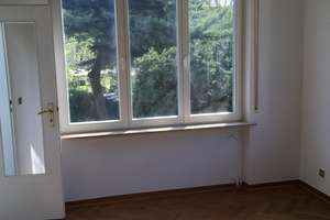 Großes Zweifamilienhaus mit Einliegerwohnung - auch als Einfamilienhaus nutzbar! Wintergarten, GA – 60437 Nieder-Eschbach, Frankfurt am Main – Vorschaubild 10